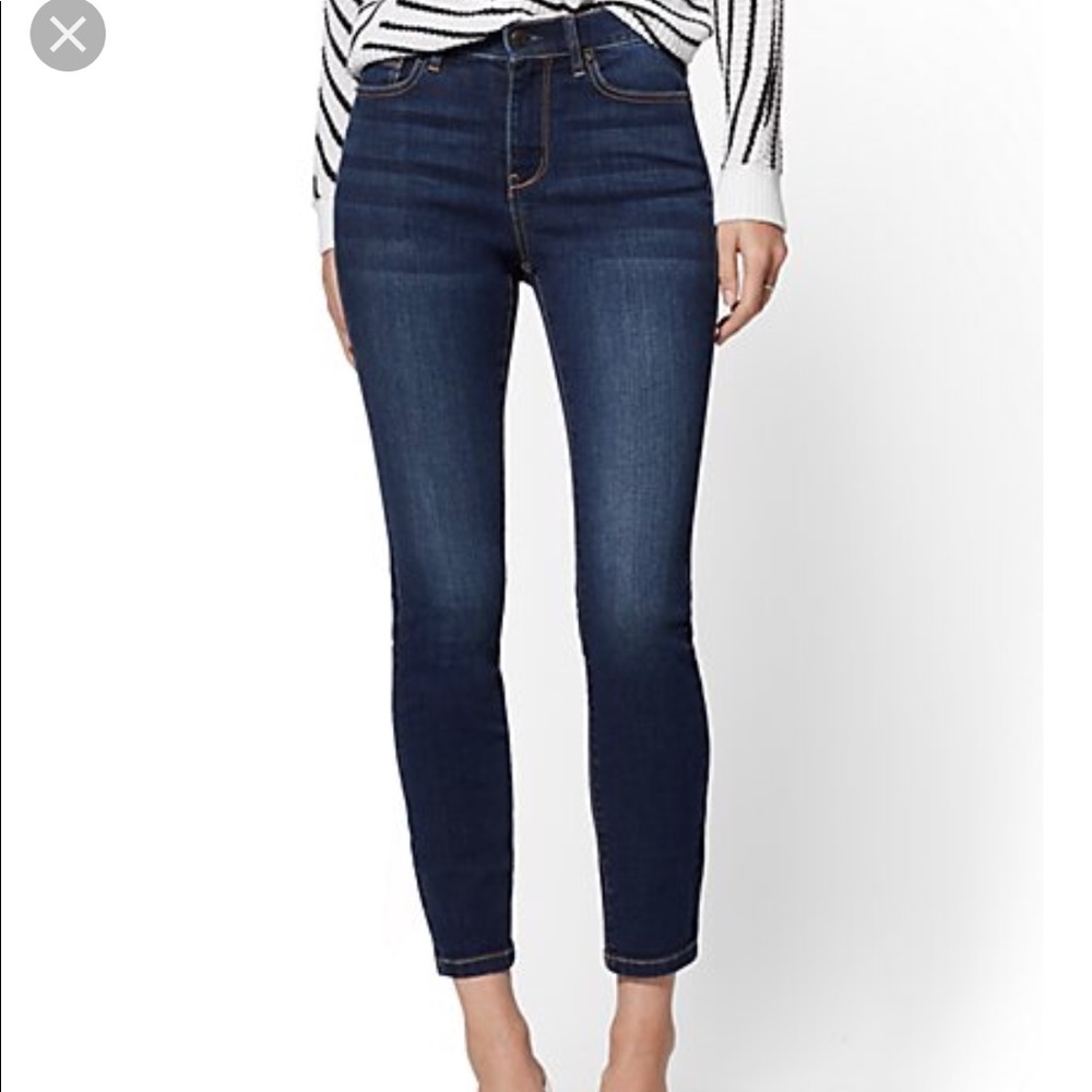 Cropped skinny jeans